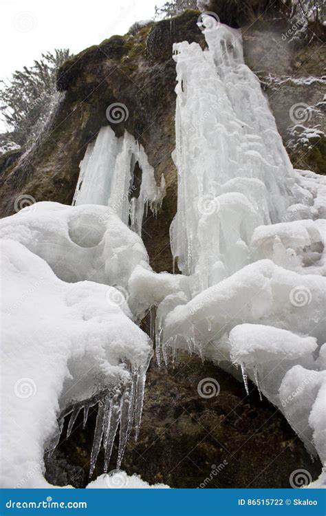 Frozen Waterfall Stock Photo Image Of Snow Beautiful 86515722