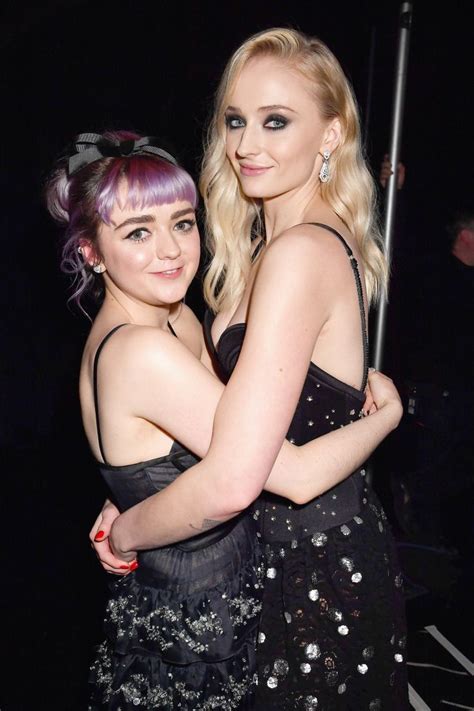 Maisie Williams And Sophie Turner Hug It Out At The Game Of Thrones