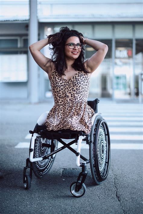 Love For Limbless Women Wheelchair Women Amputee Lady Women