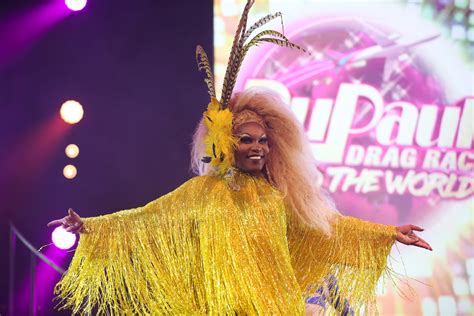 Rupauls Drag Race Contestants Werq The Stage At Lincoln Theater Dc