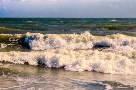 Atlantic Ocean Waves Photograph by Zina Stromberg