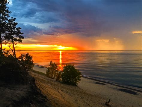 Why rent a cabin in tofte? Cabin on Lake Superior | The Shelter Blog