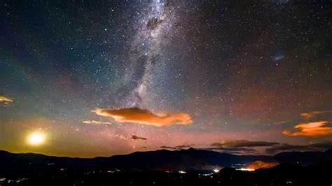 Aurora Milkyway Moonrise Lapse Above The Remarkables Youtube