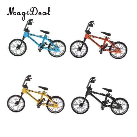 4 Pieces 124 Scale Alloy Miniature Finger Bike Bicycle Diecast Vehicle