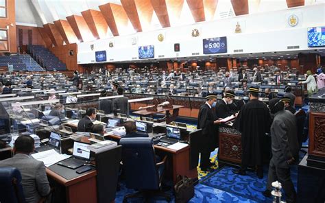 It is a parliamentary constituency in the north of penang. Dewan kecoh akibat silap kira undi lulus peruntukan ...