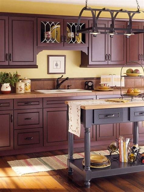 Apr 15, 2021 · the best paint colours for home staging or selling. Kitchen Wall Colors with Oak Cabinets 8 | Yellow kitchen ...