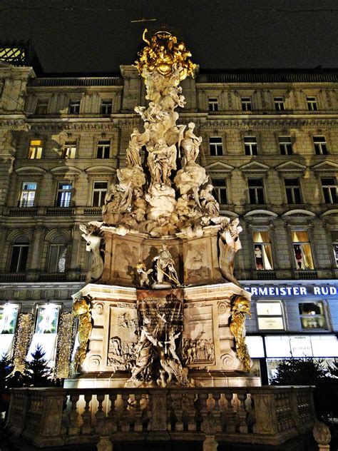 Die Pestsäule Am Graben In Wien Innere Stadt