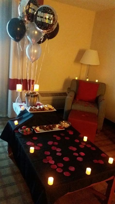 May 14, 2021 · whether you've been dating your boyfriend for two months or five years, it never gets easier to shop for them. 7 Images How To Decorate Hotel Room For Husband Birthday ...