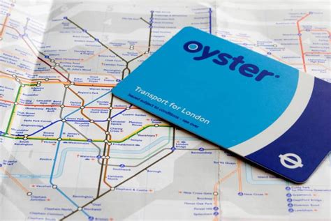 The oyster card is a way of paying cheaply for journeys around london without having to hand over cash. Guide to using an Oyster Card in the United Kingdom 2019 - Just In Travel