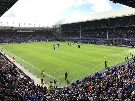 There will be a tunnel club at the new stadium similar to the one at manchester city, while the american idea of loge seating will be incorporated as part of the upper. Goodison Park - Wikipedia