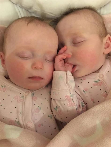 Breathtaking Miracle Woman Conceives Twins 28 Days Apart After Dual Pregnancy In A Single Month