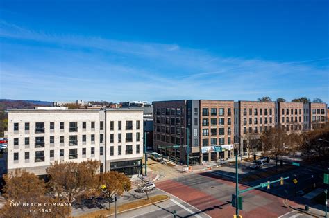 Coffee and exercise shops to open on first floor of downtown