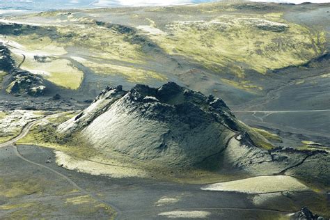 Les images spectaculaires de l'éruption volcanique le réveil du volcan d'eyjafjallajokull a entraîné une fonte des glaces, provoquant des inondations. Effets d'une éruption volcanique sur nos paroisses ~ A la recherche des temps perdus