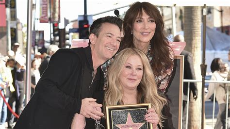 Christina Applegate Fights Back Tears At Moving Walk Of Fame Ceremony In 1st Appearance After Ms