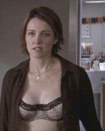 Christa Miller Sexy Scrubs 2001 13 Pics NudeBase