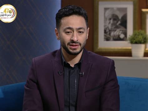 اسمه الحقيقي محمد عبد الفتاح محمد عبد العزيز هلال؛ ولد في محافظة الشرقية، وانتقل هو وعائلته المؤلفة من أخ مدحت، وأختين هند ونور إلى القاهرة بمنطقة. حمادة هلال يكشف عن أحدث أغنياته «الشرع محللى أربعة» ويعلن ...