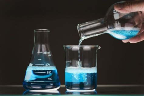 10 Amazing Chemical Reactions