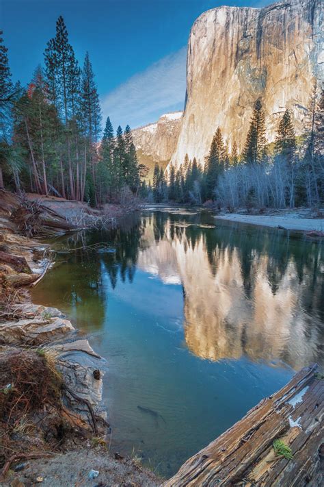 El Captain Yosemite National Park California Usa By Barney Moss