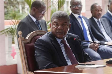 Embaraço Da Corrupção Leva Governo Angolano A Reagir