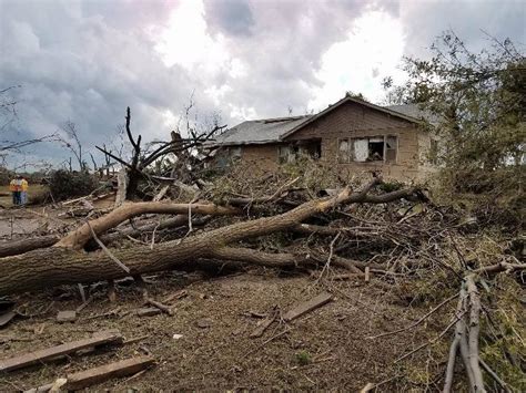Severe Storms Cause Extensive Damage In Central Ks Tornado Oracle