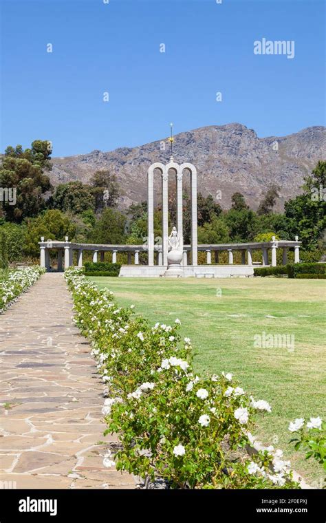 Huguenot Memorial Dedicated To The Cultural Influence Of French