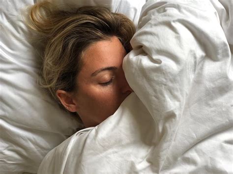 Jessica athayde partilha com frequência vários registos com o filho, o pequeno oliver e encanta os fãs. Jessica Athayde revela momentos emocionantes da fase mais ...