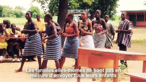 Les Clubs De Filles Améliorer Léducation Des Filles Au Ghana Youtube