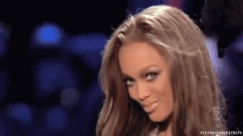 Tyra Banks Makes The Craziest Faces And Thats Why We Love Her