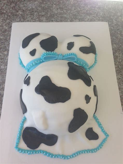 Pin By Kassandra Bucchi On Cakes I Made Cow Baby Showers Baby Shower