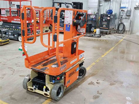 Used 2013 Jlg 1230es Self Propelled One Person Lift For Sale In East