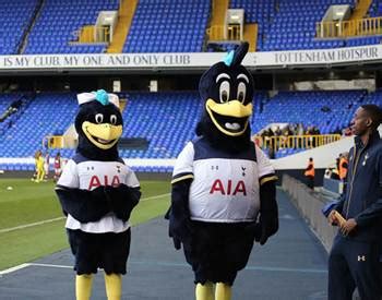 These stories have been specially selected from today's media. Sejarah Nama Julukan 20 Klub Bola Liga Premier Inggris ...