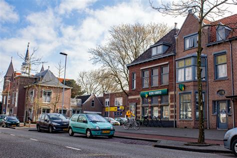 On your computer or on your phone. ABN AMRO-filiaal aan Rijksstraatweg gaat dicht - Haarlem