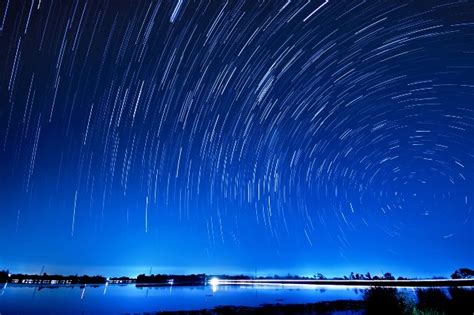 O dzisiaj spadające gwiazdy, nie mogę się doczekać aż je zobaczę bóg: Perseidy 2020. Gdzie i kiedy oglądać deszcz meteorów? Z ...