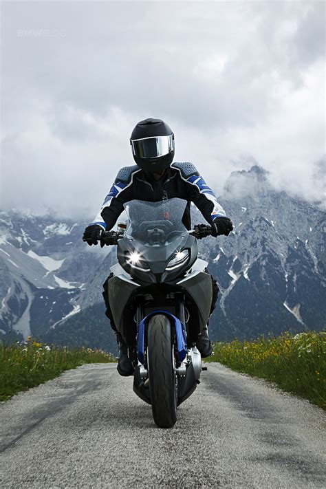 On the other hand, the st 1300 is a handsome choice, and a very quick and nimble sport tourer. BMW Motorrad Concept 9cento middleweight sport-tourer ...