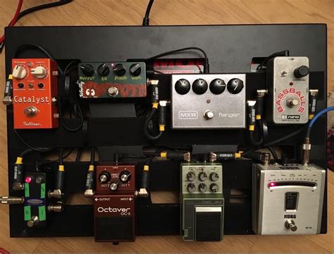 A person who builds diy guitar pedals should have a rather keen understanding of circuit board electronics. 25 Pedalboard Setup Ideas and Inspiration | Pedalboard, Diy pedalboard, Guitar pedals