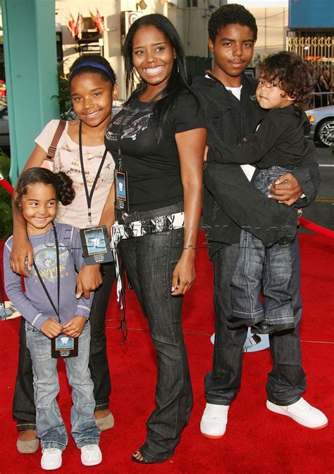 Britney spears and kevin federline may not have made their relationship work, but there is one he simply wants his kids to go out into the real world and have some experiences that are separate from. Shar Jackson and kids at Ratatouille premiere - Moms ...