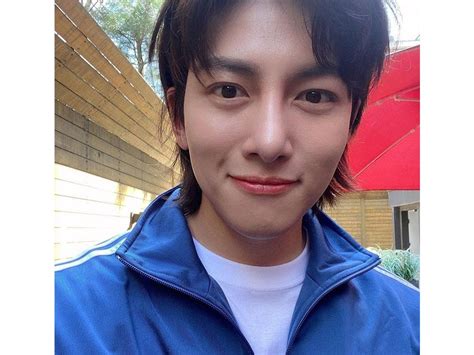 In Photos Get To Know The South Korean Heartthrob Ji Chang Wook Gma