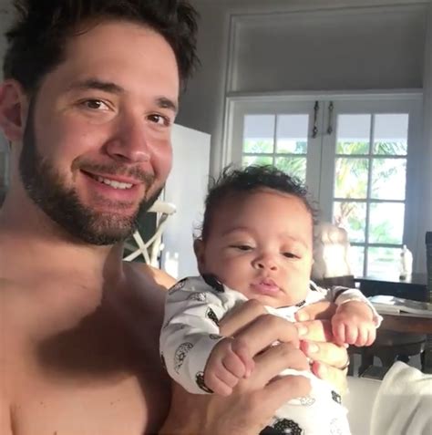 Serena williams whilst pregnant with her first childcredit: Serena Williams' Daughter Adorably Passes Out in Her ...