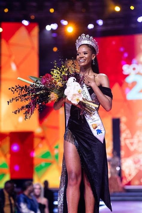 Zi News Ndavi Nokeri Crowned As Miss South Africa