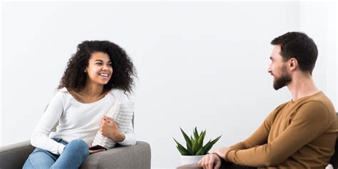 5 Tips On How To Join A Conversation Effortlessly