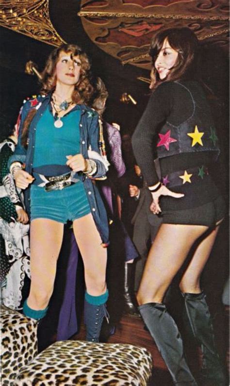 Stunning Photos Of Dancefloor Styles That Defined The S Disco Fashion Vintage Everyday