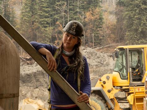 Get To Know These Adventurous Women From Discovery Shows Just In Time