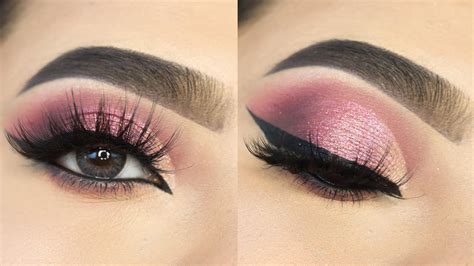 Soft Glitter Pink Cut Crease Eye Makeup How To Cut Crease Detail