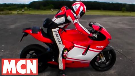 Mcn roadtest ducati desmosedici rr top speed test youtube. MCN Roadtest: Ducati Desmosedici RR top speed test - YouTube