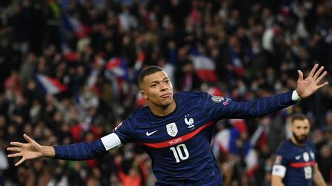 Kylian Mbappe Celebrates Fifa World Cup Win Wallpapers Most Popular