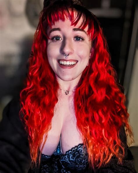 Im Holding My Beautiful Kitty Open For Your Cockhehe Rredheadsporn