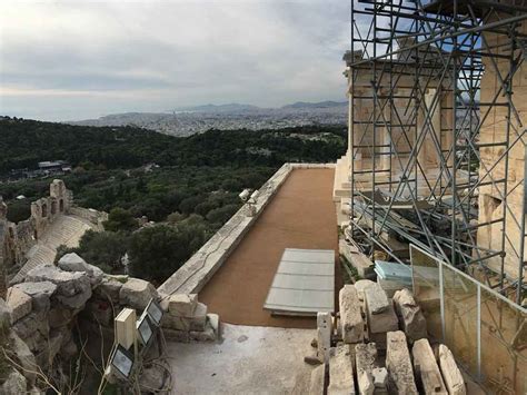 Διαμόρφωση Ρήσεων και Κατασκευή Δαπέδου στο Ναό της Αθηνάς Νίκης στην
