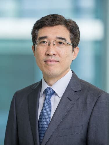 Seong Nam Kim Präsident Von Hyundai Deutschland Auto Medienportalnet