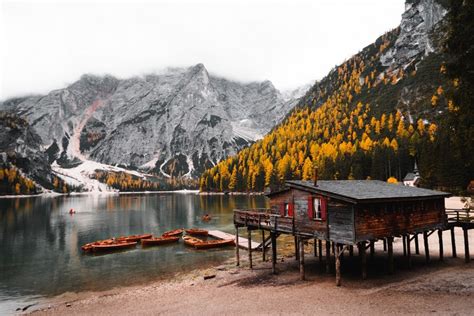 4k 5k Dolomite Alps Lake Bries South Tyrol Mountains Autumn
