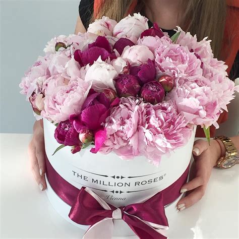 I absolutely love the flowers that were sent to me. See this Instagram photo by @the.million.roses • 5,486 ...